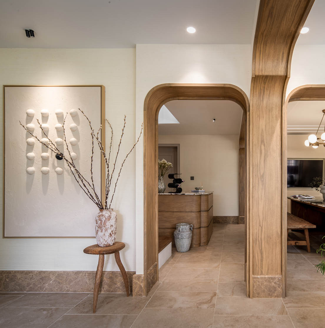 Foyer Arch